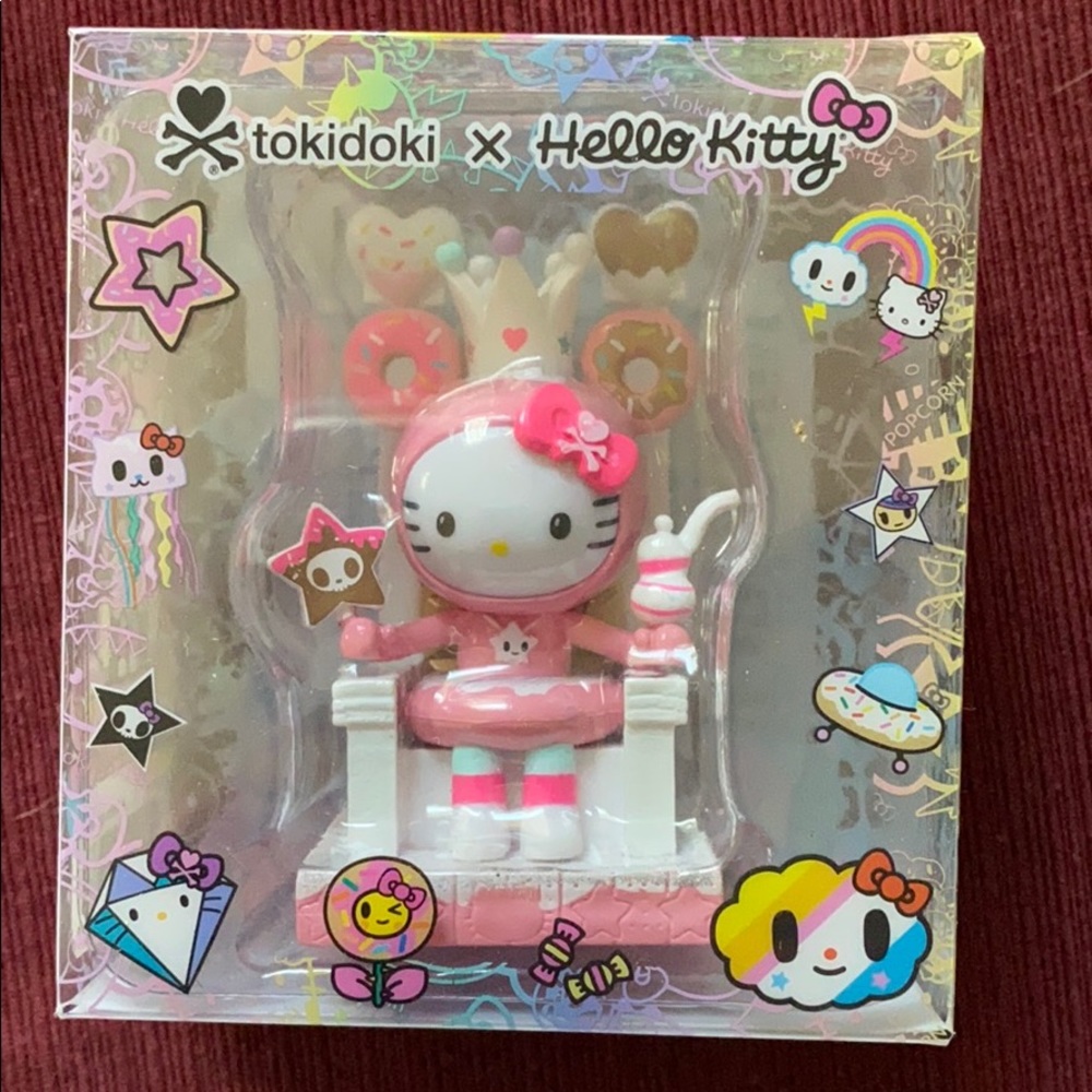 Tokidoki x Hello Kitty figure